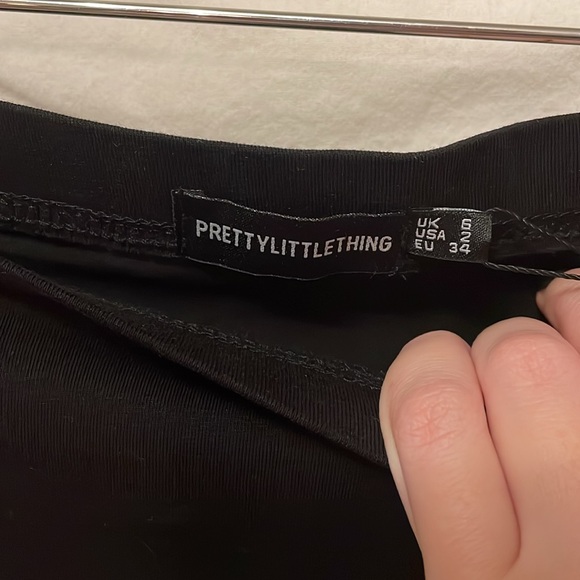 PRETTYLITTETHING | Black Essential Jersey Midaxi Skirt | Size US 2 - Picture 2 of 3